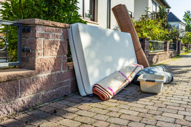 Best Household Junk Removal  in Howell, MI